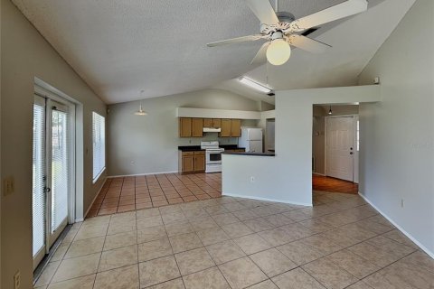 Casa en alquiler en Ocoee, Florida, 3 dormitorios, 130.62 m2 № 1844984 - foto 2