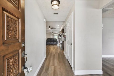 Villa ou maison à vendre à Largo, Floride: 3 chambres, 147.16 m2 № 1907345 - photo 5