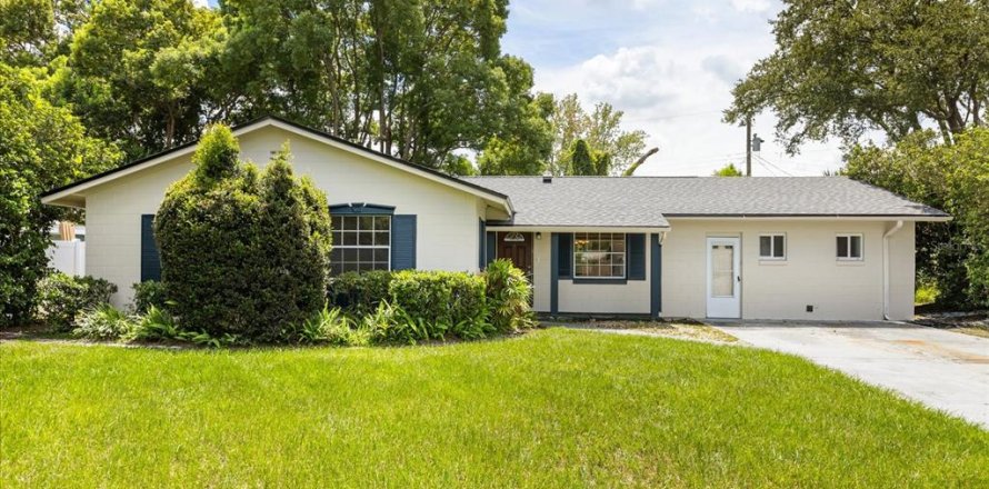 Casa en Winter Park, Florida 5 dormitorios, 180.69 m2 № 1912889