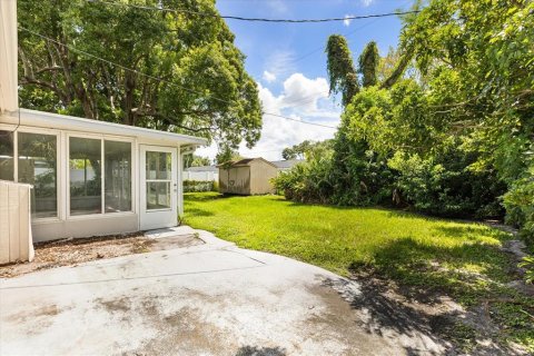 House in Winter Park, Florida 5 bedrooms, 180.69 sq.m. № 1912889 - photo 24