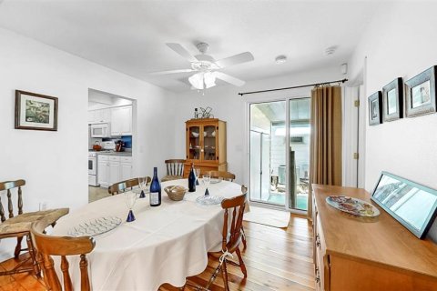 House in Bradenton, Florida 1 bedroom, 69.49 sq.m. № 1759628 - photo 28