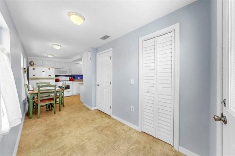 House in Bradenton, Florida 1 bedroom, 69.49 sq.m. № 1759628 - photo 22