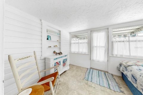 House in Bradenton, Florida 1 bedroom, 69.49 sq.m. № 1759628 - photo 13