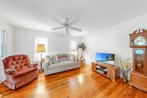 House in Bradenton, Florida 1 bedroom, 69.49 sq.m. № 1759628 - photo 30
