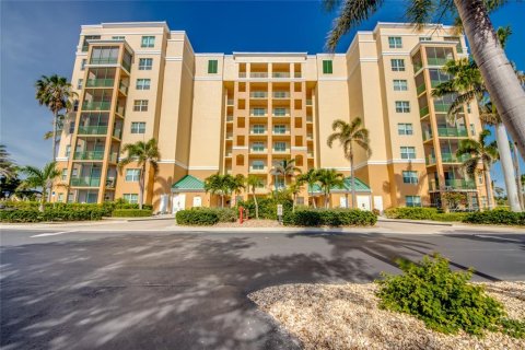 Condominio en venta en Punta Gorda, Florida, 2 dormitorios, 107.3 m2 № 1829102 - foto 2