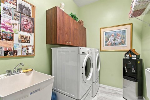 Casa en venta en Hudson, Florida, 3 dormitorios, 221.01 m2 № 2430378 - foto 29