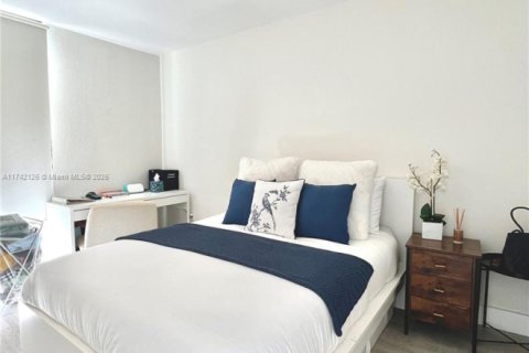 Appartement à louer à Aventura, Floride: 2 chambres, 92.53 m2 № 1768958 - photo 17