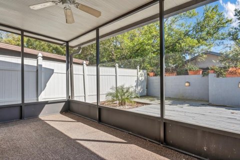 Adosado en alquiler en Tampa, Florida, 2 dormitorios, 107.86 m2 № 1904167 - foto 29