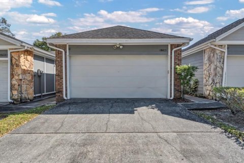 Adosado en alquiler en Tampa, Florida, 2 dormitorios, 107.86 m2 № 1904167 - foto 2