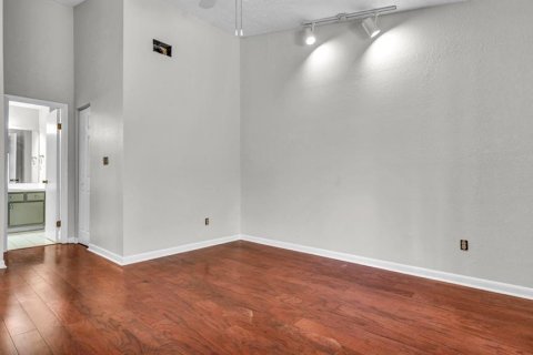 Adosado en alquiler en Tampa, Florida, 2 dormitorios, 107.86 m2 № 1904167 - foto 14