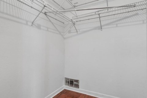 Adosado en alquiler en Tampa, Florida, 2 dormitorios, 107.86 m2 № 1904167 - foto 22