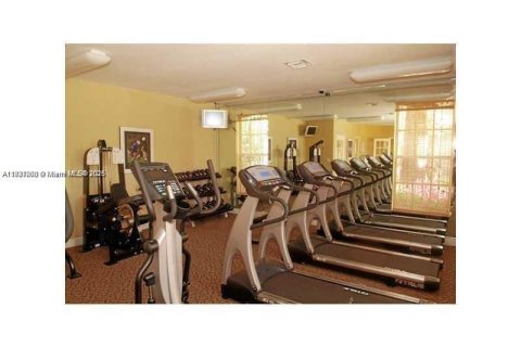 Condo in Pompano Beach, Florida, 1 bedroom  № 1825947 - photo 19