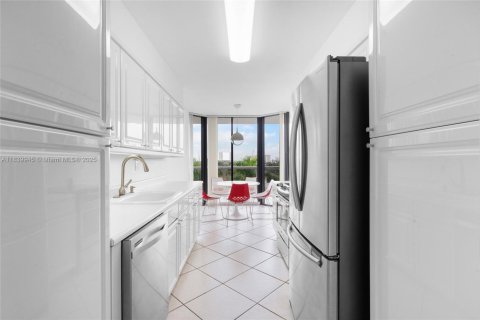 Купить кондоминиум в Авентура, Флорида 2 спальни, 142.14м2, № 1841030 - фото 15