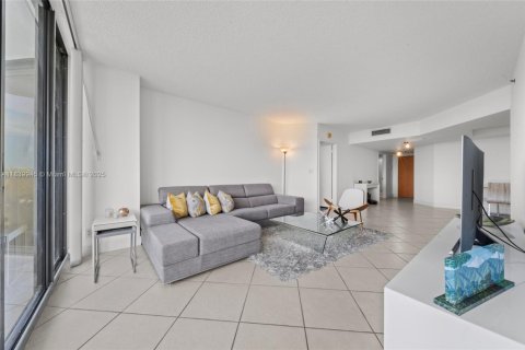 Купить кондоминиум в Авентура, Флорида 2 спальни, 142.14м2, № 1841030 - фото 6