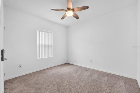 House in Ruskin, Florida 4 bedrooms, 178.93 sq.m. № 2396367 - photo 19