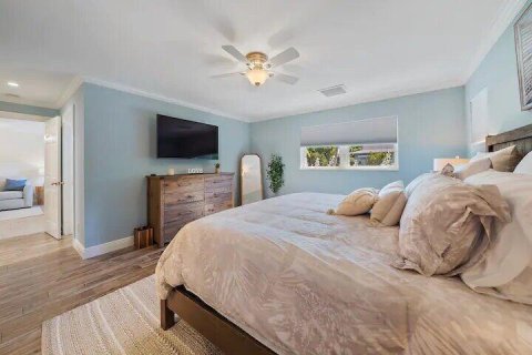 House in Juno Beach, Florida 4 bedrooms, 219.25 sq.m. № 2176178 - photo 11
