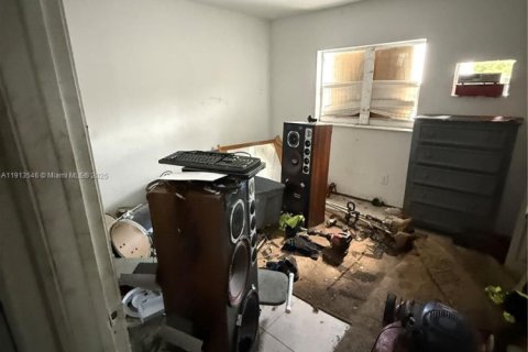 Купить коммерческую недвижимость в Майами, Флорида 201.69м2, № 1968859 - фото 15