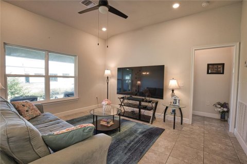 Villa ou maison à vendre à Port Charlotte, Floride: 3 chambres, 136.47 m2 № 2422654 - photo 5