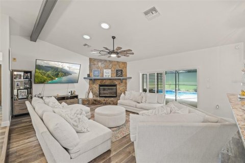 Villa ou maison à vendre à Spring Hill, Floride: 3 chambres, 182.55 m2 № 1915756 - photo 3