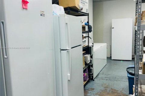 Immobilier commercial à vendre à Tampa, Floride № 2012650 - photo 28