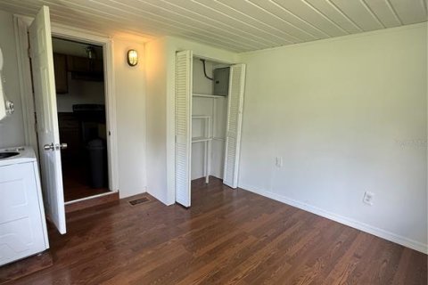 Villa ou maison à vendre à Sarasota, Floride: 4 chambres, 108.42 m2 № 2420397 - photo 11