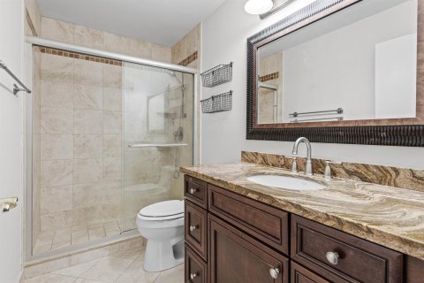Townhouse in Boca Raton, Florida 2 bedrooms, 122.91 sq.m. № 2392656 - photo 15