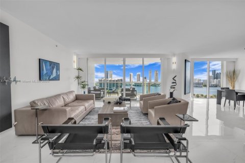 Condo in Aventura, Florida, 3 bedrooms  № 1953982 - photo 12