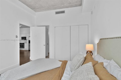 Condominio en alquiler en Miami, Florida, 2 dormitorios, 100.15 m2 № 1975758 - foto 28