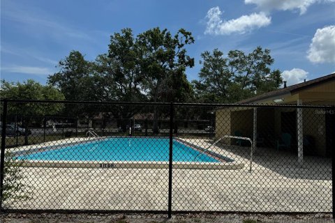 Condo in Clearwater, Florida, 1 bedroom  № 1665721 - photo 12
