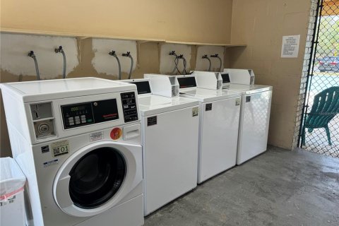 Condo in Clearwater, Florida, 1 bedroom  № 1665721 - photo 15