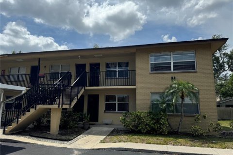 Condo in Clearwater, Florida, 1 bedroom  № 1665721 - photo 1
