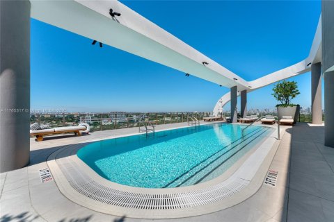 Condo in Miami, Florida, 3 bedrooms  № 1705118 - photo 25