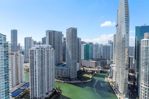 Condominio en venta en Miami, Florida, 2 dormitorios, 169.92 m2 № 2033367 - foto 3