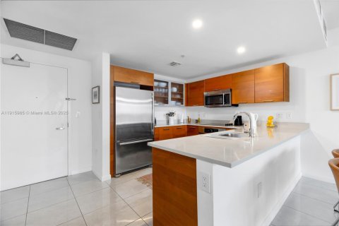 Купить кондоминиум в Майами, Флорида 2 спальни, 100.52м2, № 1970640 - фото 3