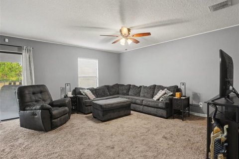Casa en venta en Lakeland, Florida, 4 dormitorios, 211.54 m2 № 2386020 - foto 4