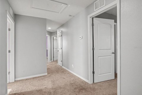 Casa en venta en Lakeland, Florida, 4 dormitorios, 211.54 m2 № 2386020 - foto 13