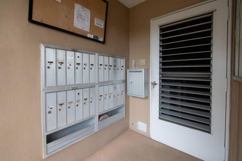 Condominio en alquiler en West Palm Beach, Florida, 1 dormitorio, 65.22 m2 № 1118043 - foto 1