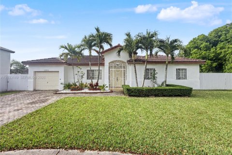 Villa ou maison à louer à Homestead, Floride: 3 chambres, 152.45 m2 № 2154503 - photo 2