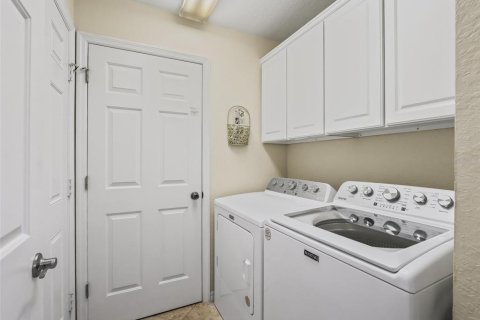 Villa ou maison à vendre à Umatilla, Floride: 2 chambres, 169.55 m2 № 1835185 - photo 28