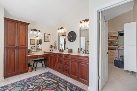 Casa en venta en Tampa, Florida, 4 dormitorios, 323.11 m2 № 1584028 - foto 26