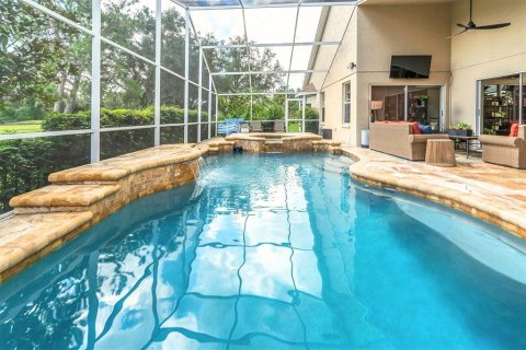 Casa en venta en Tampa, Florida, 4 dormitorios, 323.11 m2 № 1584028 - foto 3
