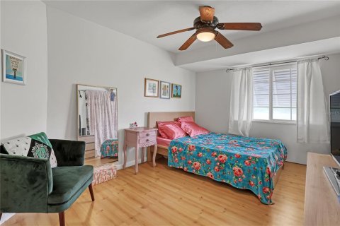 House in Palm Bay, Florida 3 bedrooms, 155.8 sq.m. № 1802051 - photo 26