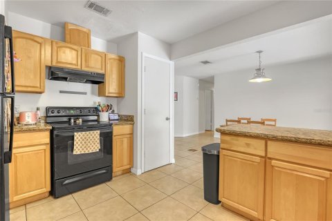 House in Palm Bay, Florida 3 bedrooms, 155.8 sq.m. № 1802051 - photo 19
