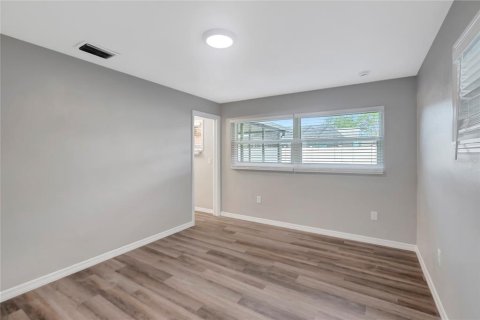 Villa ou maison à vendre à Port Richey, Floride: 3 chambres, 174.19 m2 № 2423810 - photo 27
