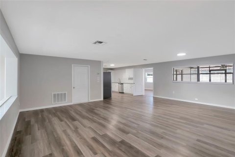 Villa ou maison à vendre à Port Richey, Floride: 3 chambres, 174.19 m2 № 2423810 - photo 12