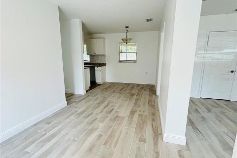 Casa en venta en Orlando, Florida, 3 dormitorios, 96.99 m2 № 1805564 - foto 4