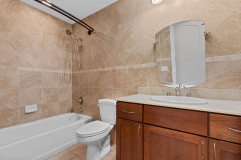 Villa ou maison à vendre à Delray Beach, Floride: 3 chambres, 192.21 m2 № 2188697 - photo 16