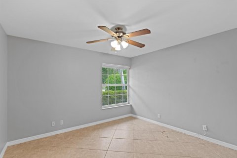 Villa ou maison à vendre à Delray Beach, Floride: 3 chambres, 192.21 m2 № 2188697 - photo 15