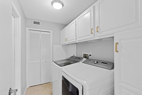 Villa ou maison à vendre à Delray Beach, Floride: 3 chambres, 192.21 m2 № 2188697 - photo 18