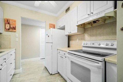 Apartment in Boca Raton, Florida 2 bedrooms, 100.33 sq.m. № 2208613 - photo 9